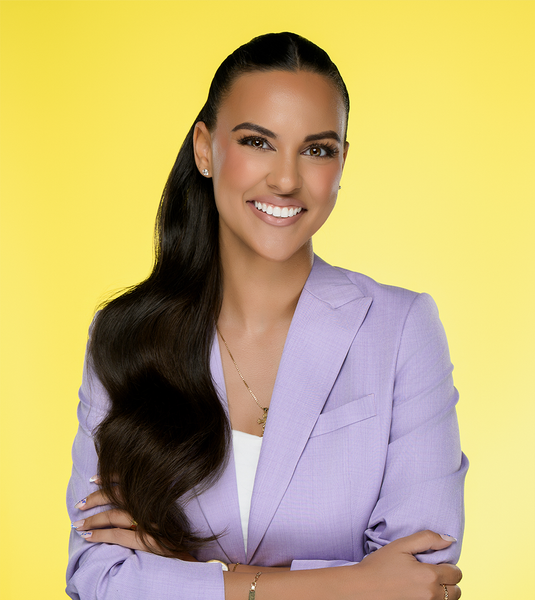 Ashley Alcántara, Agent Partner